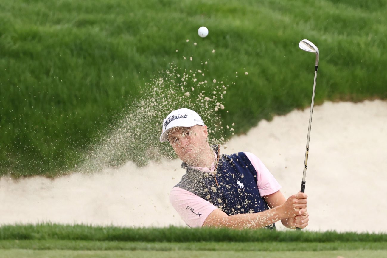 album golfnews justin thomas duy tri cach biet 1 gay truoc vong cuoi zozo championship 01