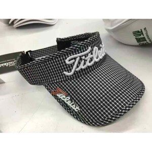 mu golf nua dau titleist ch19 3