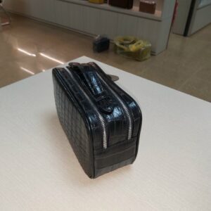 Túi đựng bóng Golf 02 ngăn Da Cá Sấu khóa vân tay màu Đen 7 z4243916101972 b2773733714b202a3024e979c4158a5d